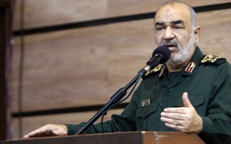 فرمانده کل سپاه: کُرک و پشم عربستان ریخته است
